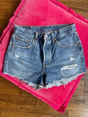 Levi’s 501 Shorts Women